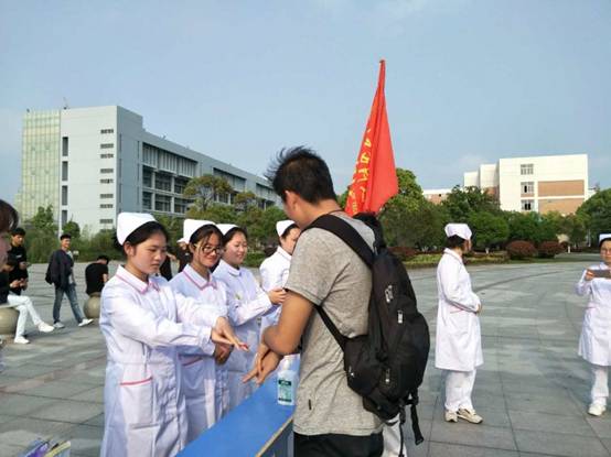 https://mmbiz.qlogo.cn/mmbiz_jpg/EhJsKOoFuiaT8YXdYArgAbgIYRmwEGeNPJoOicOrVcN31Ceia3QibToLRjolcwTTRTWWhKfnGBLDj1qfDbFy7Pucww/0?wx_fmt=jpeg